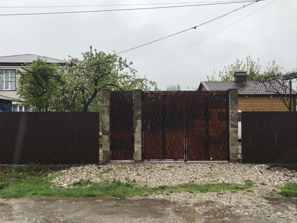 Бархат Tsandrypsj Buitenkant foto